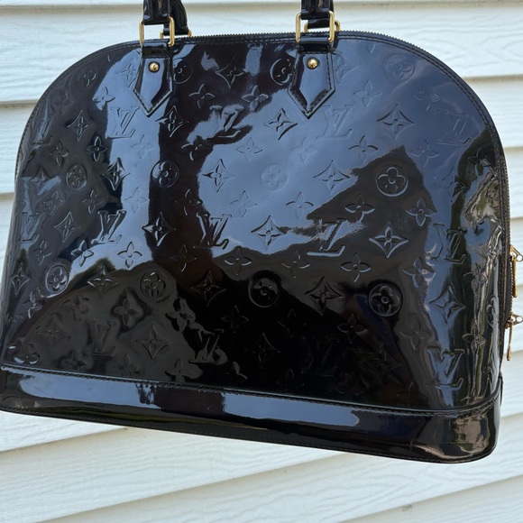 Custom Louis Vuitton Vernis Alma Bag (GM) - Picture 11 of 17